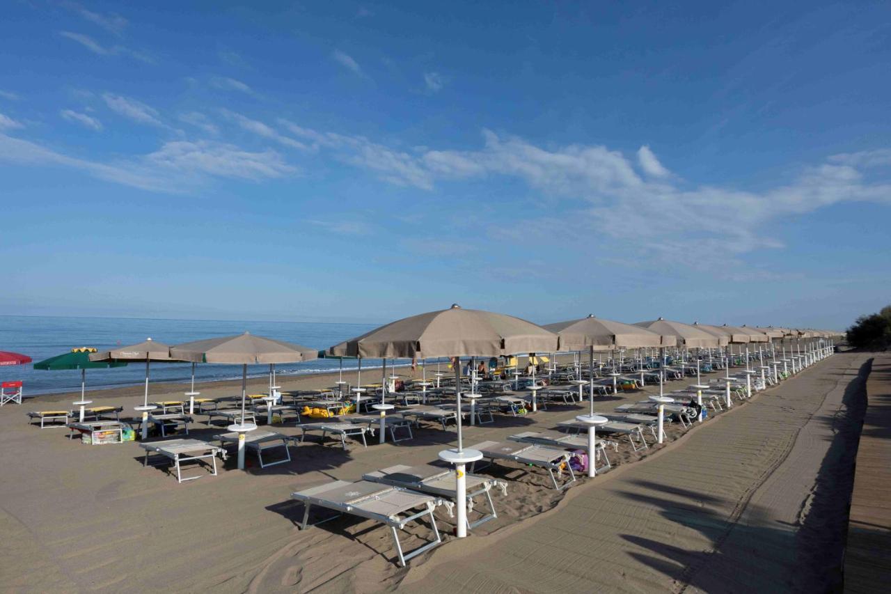 Canado Club Family Village Marina di Castagneto Carducci Exteriér fotografie